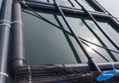 Lồng cá được làm từ ống nhựa HDPE có độ bền và tính ổn định cao.